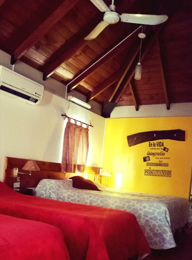 Hostal De Los Andes เมนโดซา ภายนอก รูปภาพ